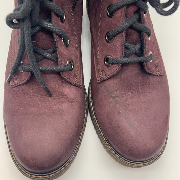 V-Italia La Farfalla Water Resistant Plum Royal Nubuck Leather Size 8 - Picture 5 of 16